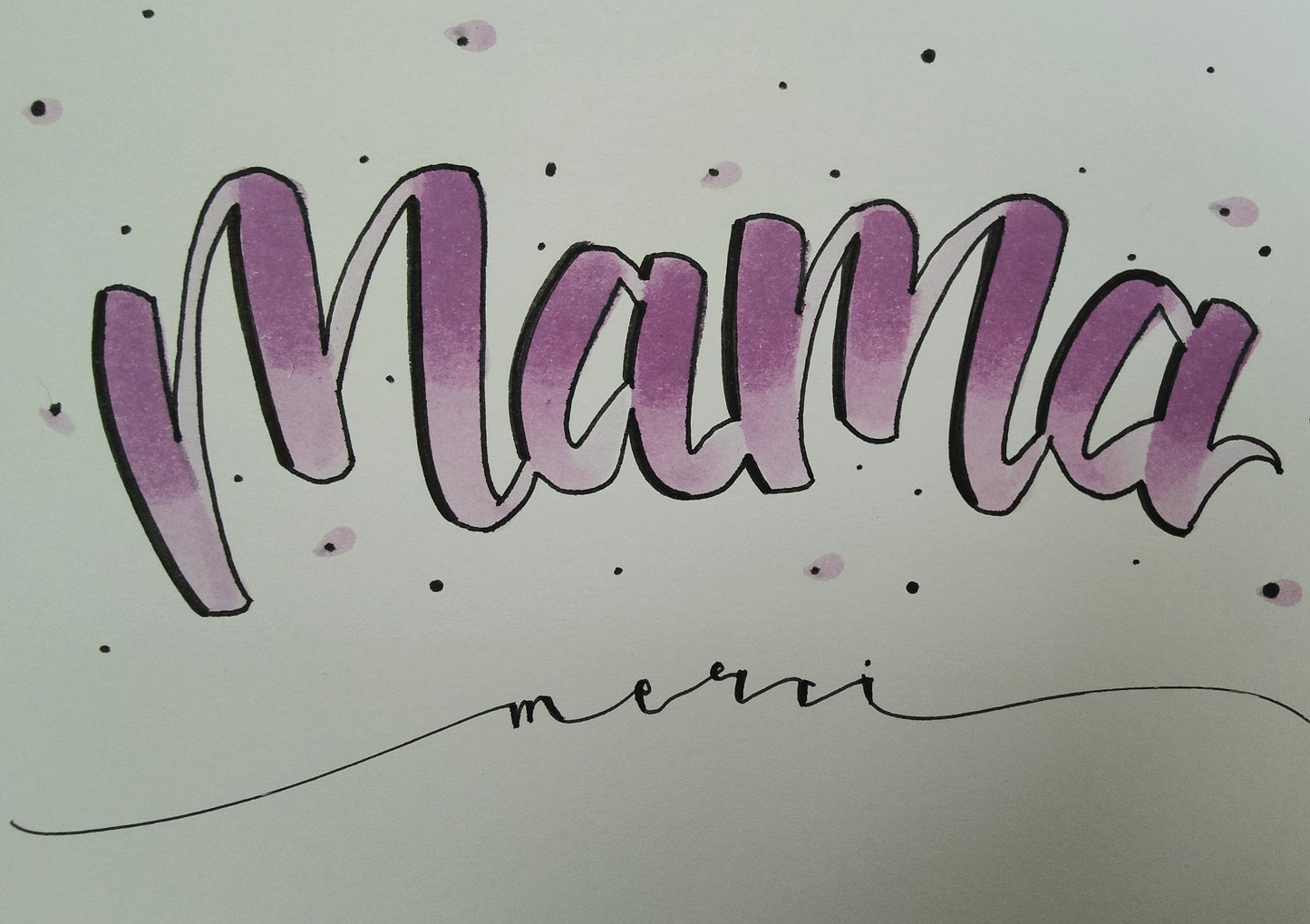 Handlettering Karte „Mama merci“ – selbstgeletterte Grußkarte für Muttertag & Liebe