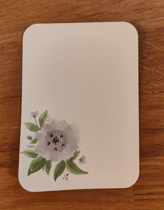 Schlichte florale Grußkarte mit handgemalter Blume – Blanko Postkarte zum Selbstbeschriften